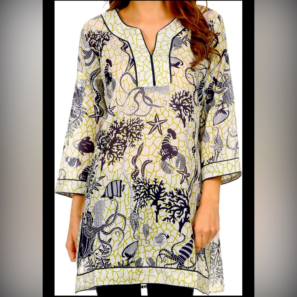 Sea life tunic top size L